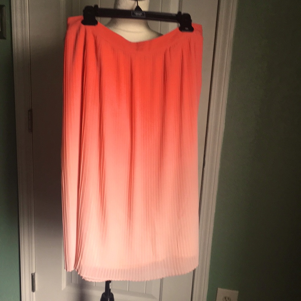 H by Halston midi pleated skirt size large